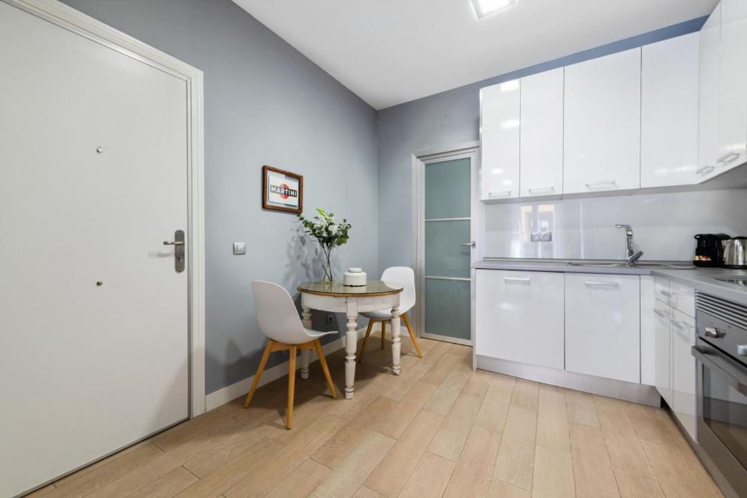 1 Bedroom 1 Bathroom Furnished - Sol - Downtown - Minty Stay Madrid Buitenkant foto