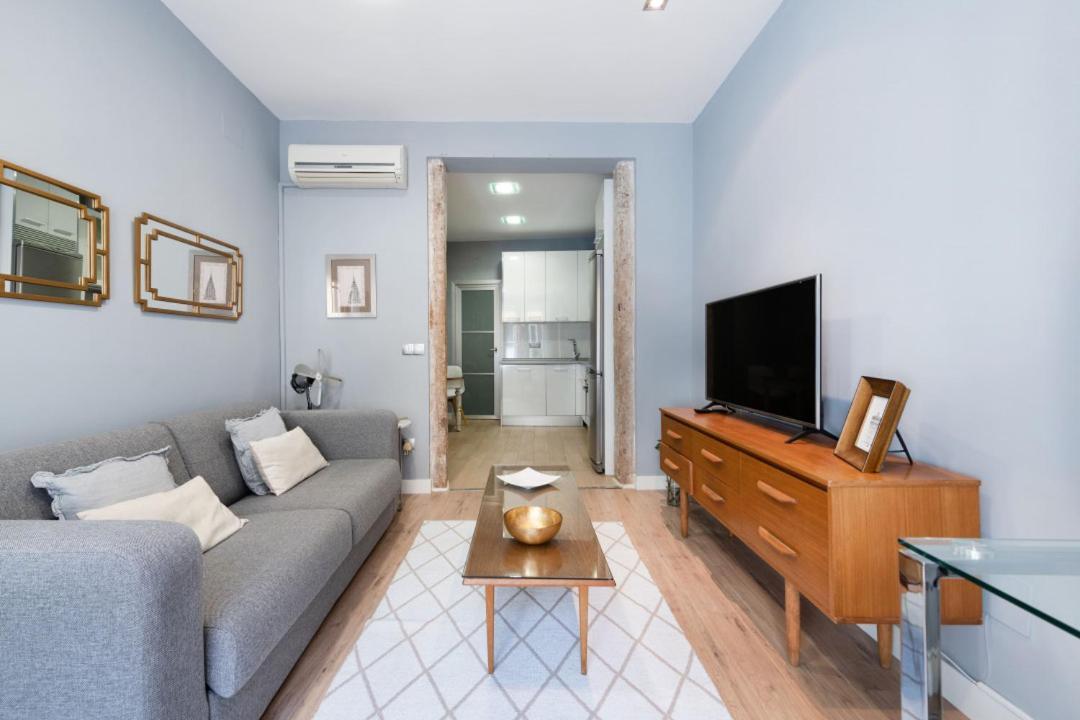 1 Bedroom 1 Bathroom Furnished - Sol - Downtown - Minty Stay Madrid Buitenkant foto